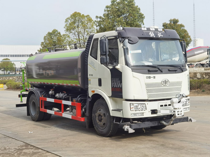 灑水車，灑水車廠家，環(huán)衛(wèi)車，楚勝集團